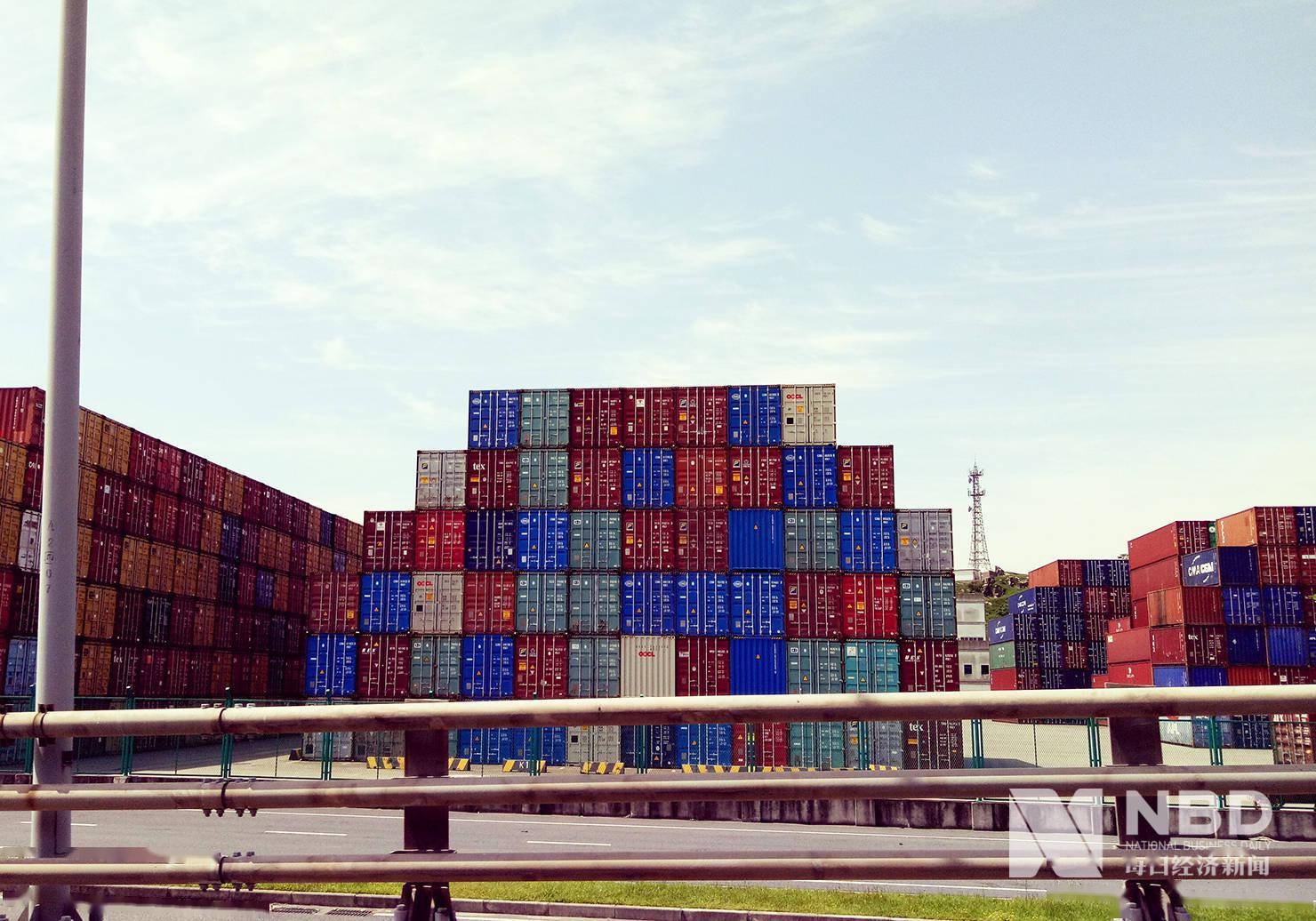 吴三强|上半年亏损较一季度大幅收窄 中集集团：正在加速业务聚焦