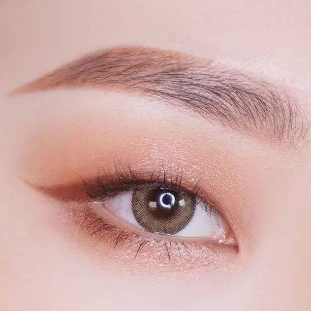 眼线|姜涩琪的眼妆迷倒了我，学习单眼皮怎么画都好看的秘诀