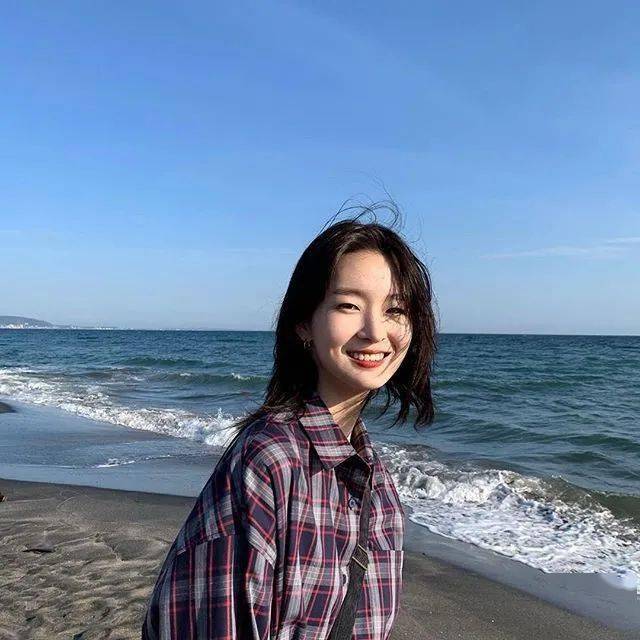 眼线|姜涩琪的眼妆迷倒了我，学习单眼皮怎么画都好看的秘诀