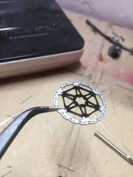 细节|手工打造Demo8速降车模型