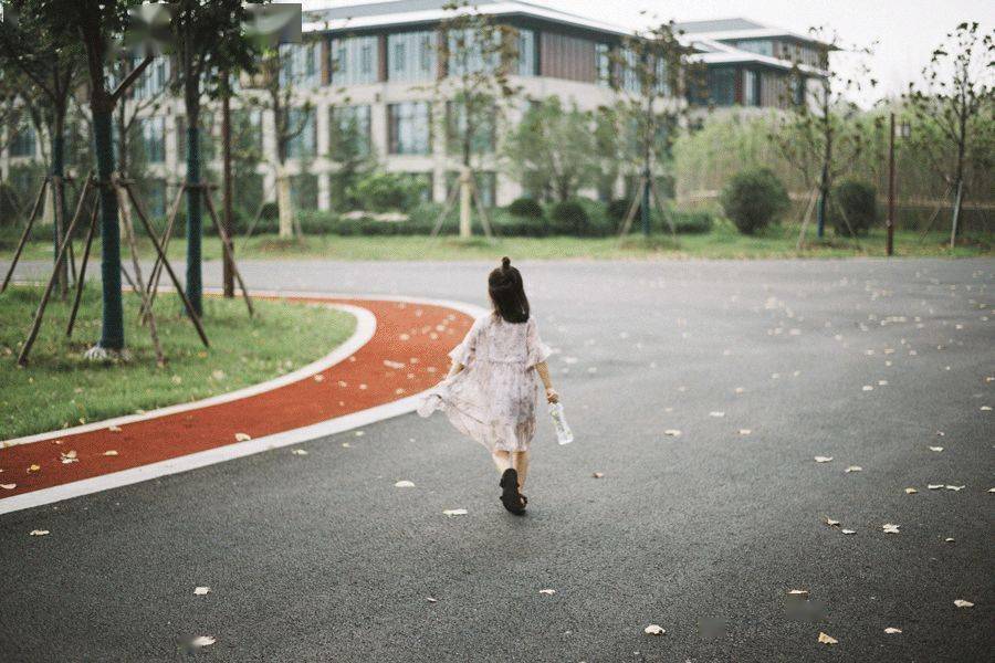 中国|买来女儿性早熟”：多少中国孩子正在被掏空“我花200块