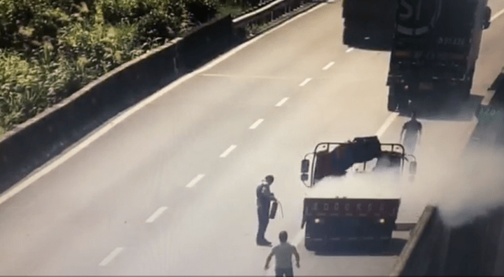 8e606dc07e69480cba51aef7d2a5f213.png