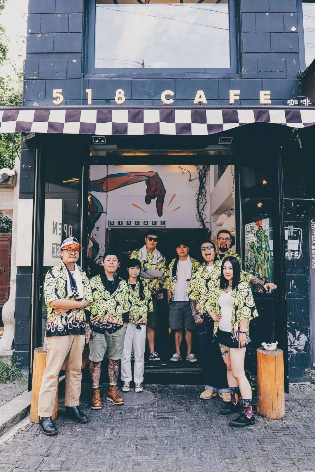 明星|编辑之选｜这位明星 DJ 把自己热爱的生活，开成一家咖啡店