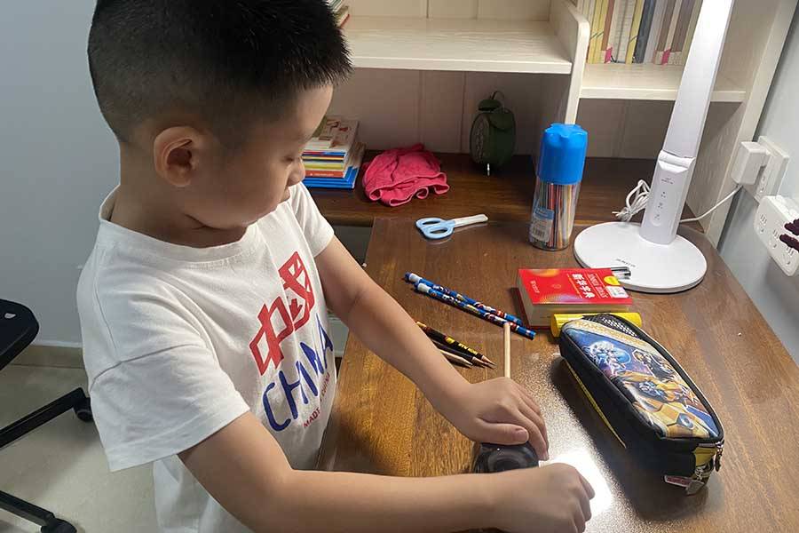 石家庄|中小学开学 石家庄上演现实版“小神兽”归笼