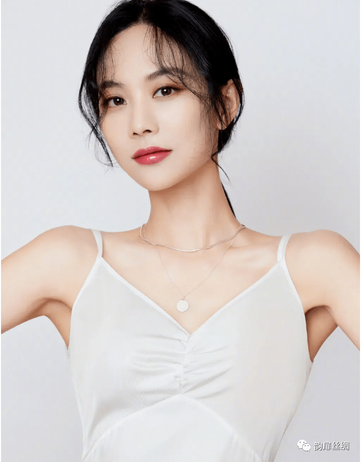 丝绸|30岁+的轻熟女，穿上丝绸家居服装才是自己