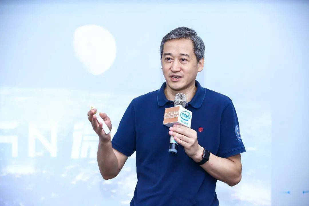 微能创投董事长李滨从企业孵化角度解读了 ai 的落地实况,他表示张江