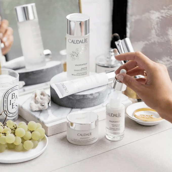 夏天|“药妆·Caudalie”听说这个夏天的美白秘笈是它们？