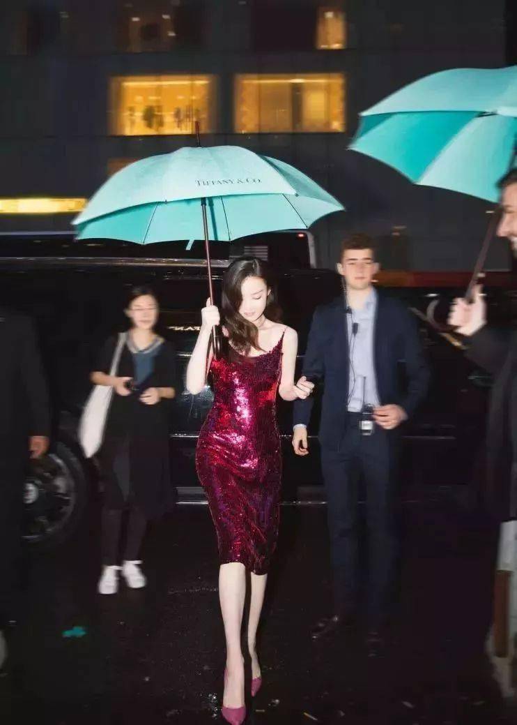 面膜|她的美貌,是后期加工的?