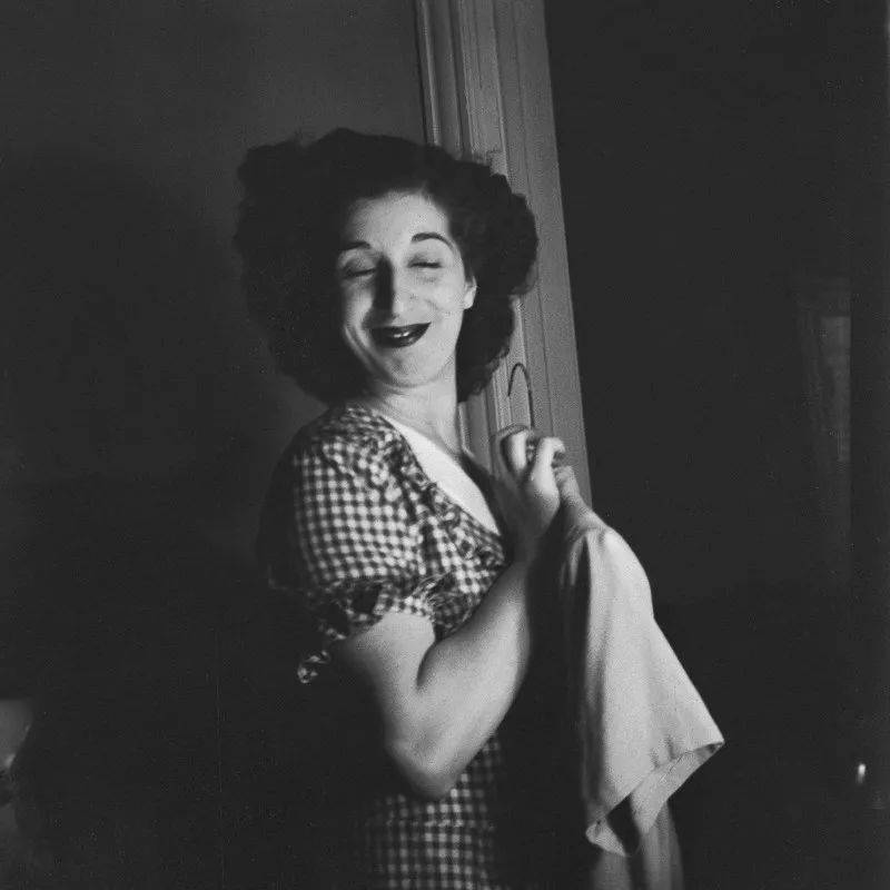 Joan|一个世纪前的黑白底片，藏在父亲鞋盒里的芝加哥回忆