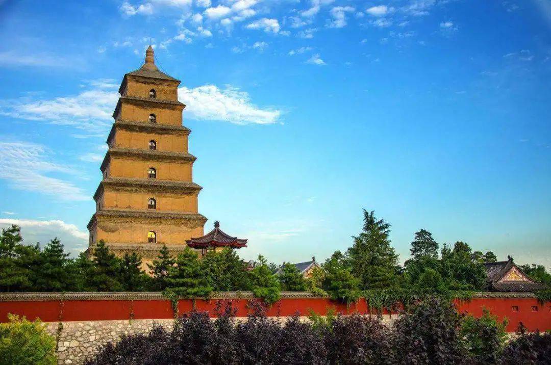 仿木结构的辽塔,从样式到结构,为何能成为中国佛塔史上的精品?