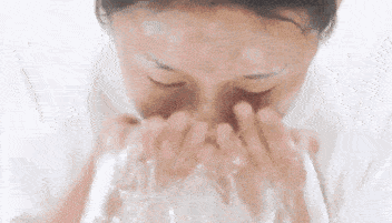 欧尼|金喜善新剧《爱丽丝》拿下收视冠军,欧尼这状态确定43岁了吗?