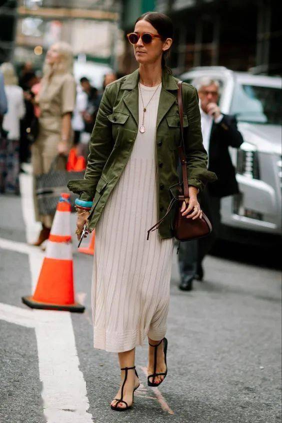 女生|早秋时髦，有这4件就够了