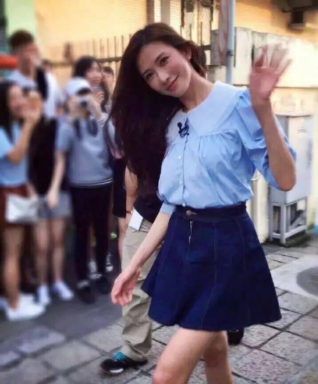 正方形脸|发型拯救不了你脸型，但配合穿搭就可以！