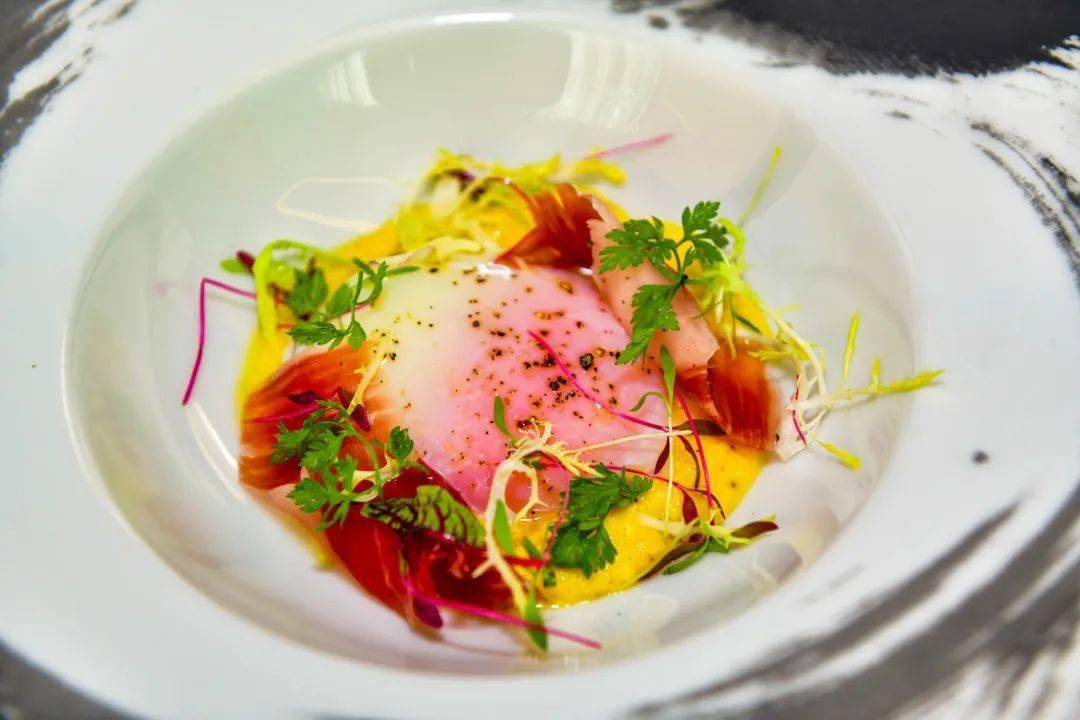 Bistro|【Alan’s Bistro】外滩｜浪漫法式餐厅！258元双人套餐！曾两度获评黑珍珠餐厅！进口食材！优质服务！闹中取静的舒适环境