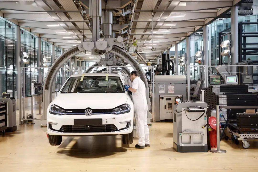 大陆集团|德国汽车业失速：产量减25%，裁员10万人