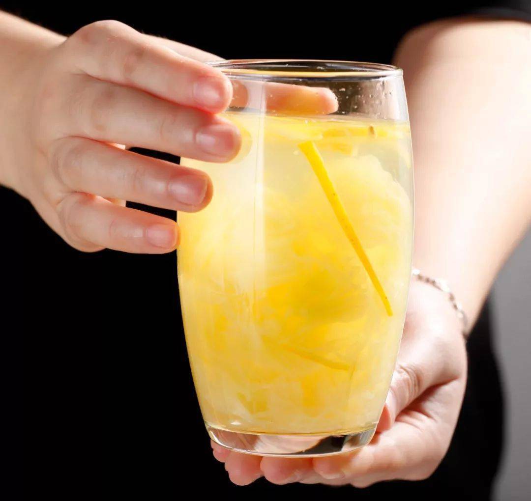 如何挑选柚子又好剥又甜 15c69fffdb0c4a57b2215b41abecebc3.jpeg