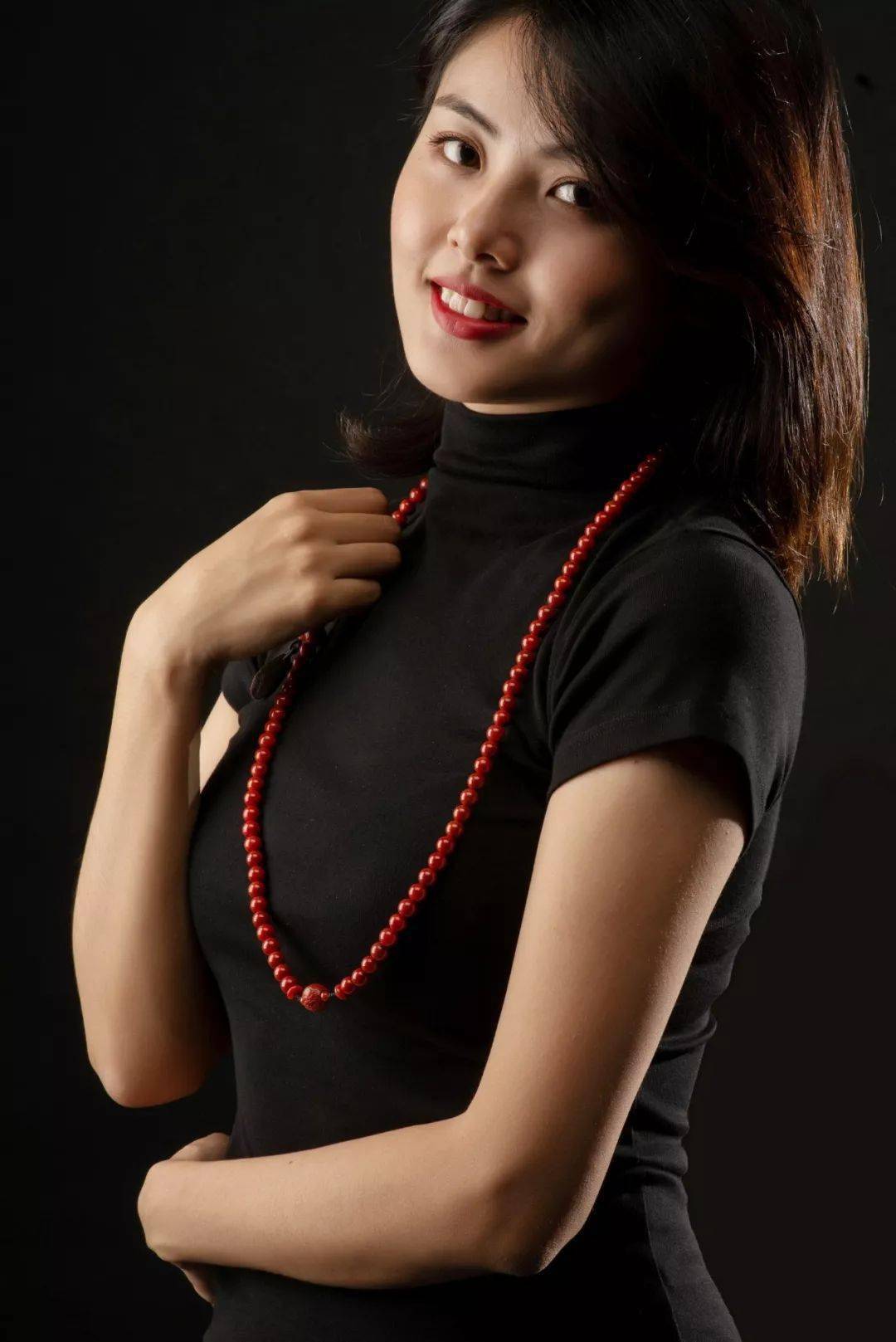 林凤腾|优雅女人的10种表现，好命是有原因的