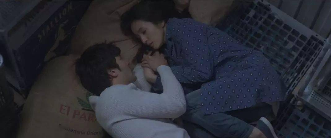 画面|这年头还能边看歌曲MV边学摄影了？太赞了！