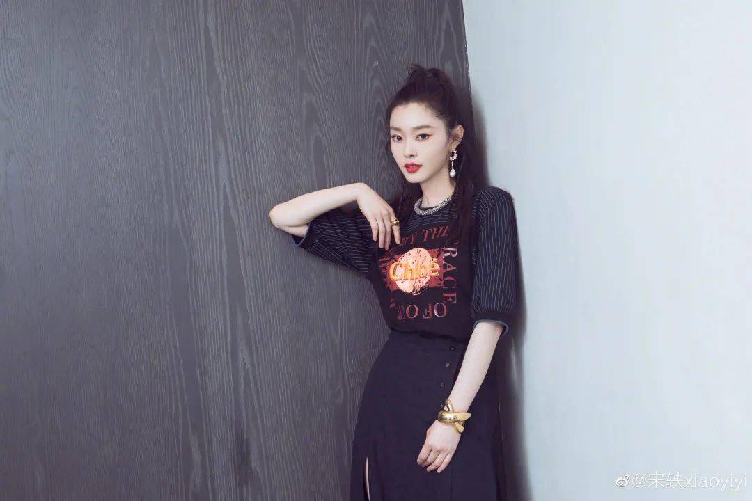 造型|百变头发造型,带你走进不同场所