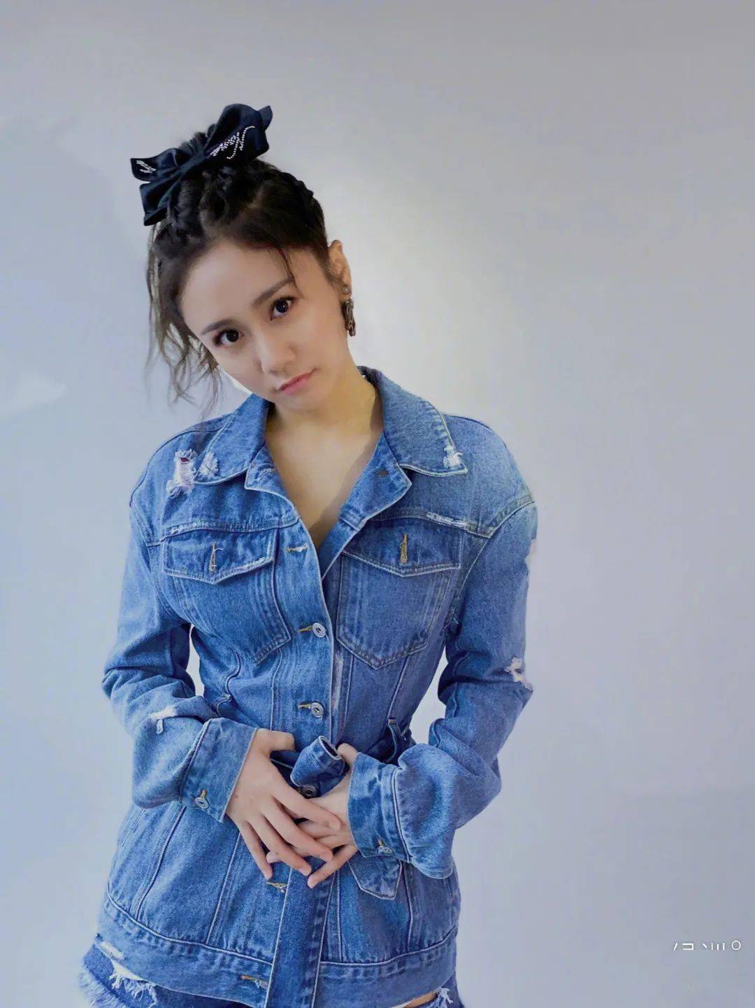 造型|百变头发造型,带你走进不同场所