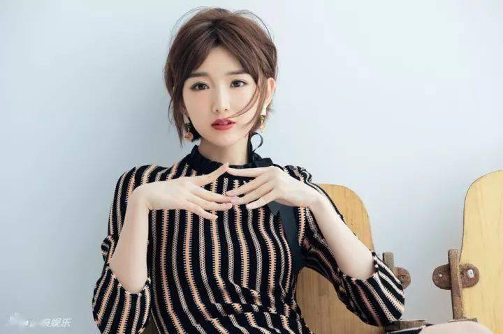 脸型|换个刘海老十岁？千万不要被这个发型给坑了...