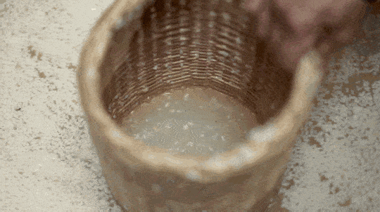 日本|日本人用酒洗脸，60岁还没有皱纹，黑头粉刺全消失，整张脸白皙光滑，细腻弹润！