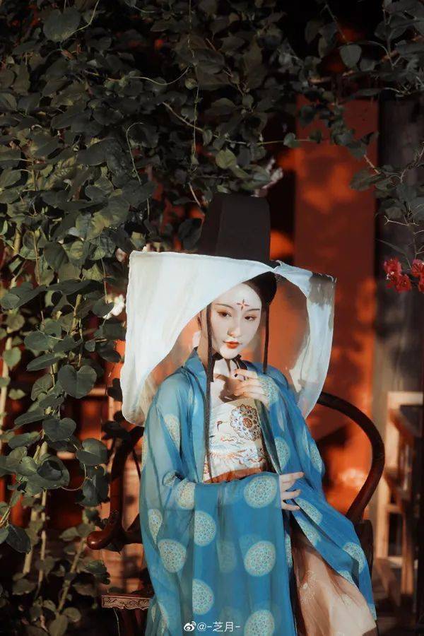 作品|美出天际风格多样，知竹、姬小妖、阿昊?，谁是2020抖音上最受欢迎的汉服摄影师！