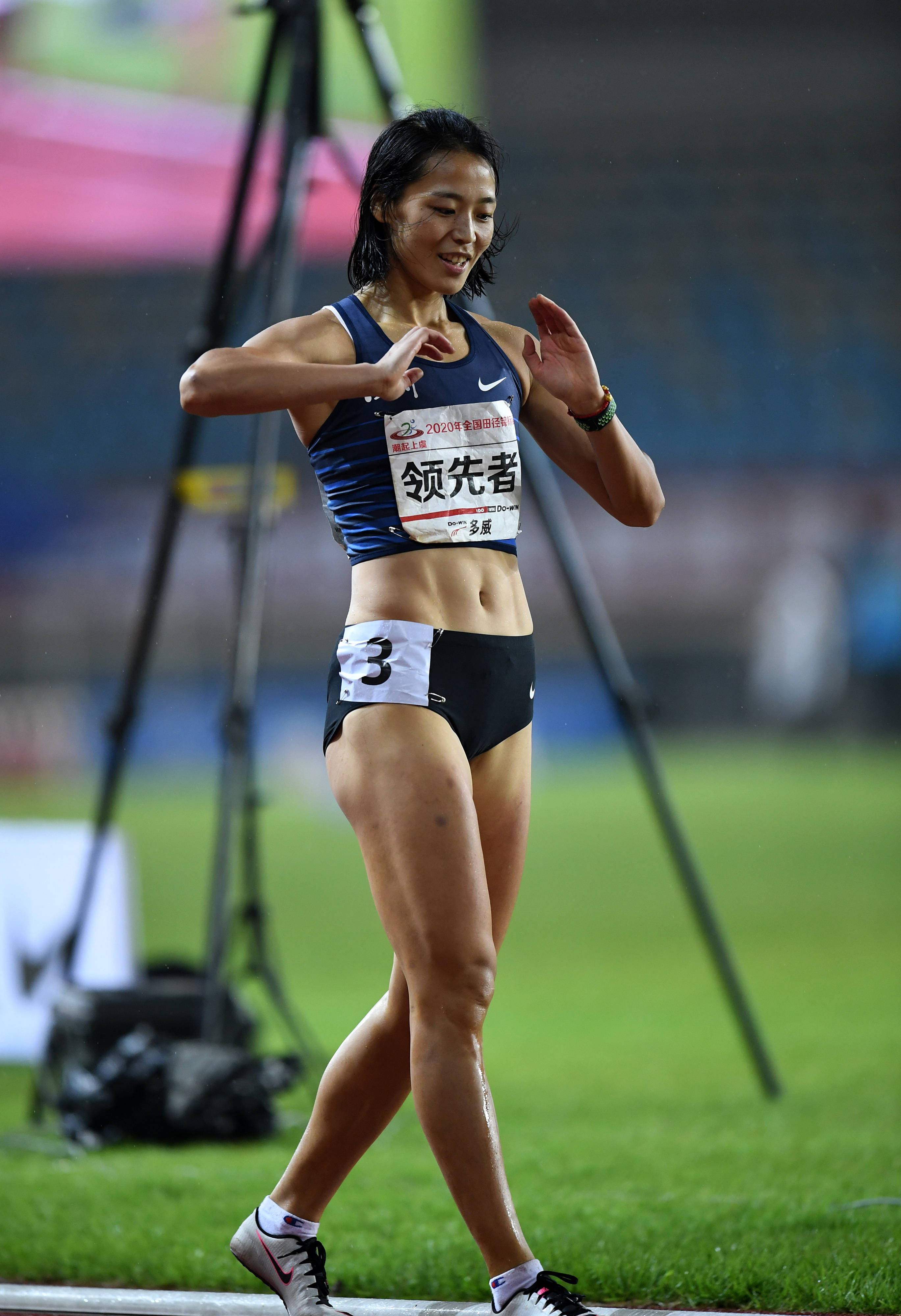 田径——全国锦标赛:女子七项全能赛况