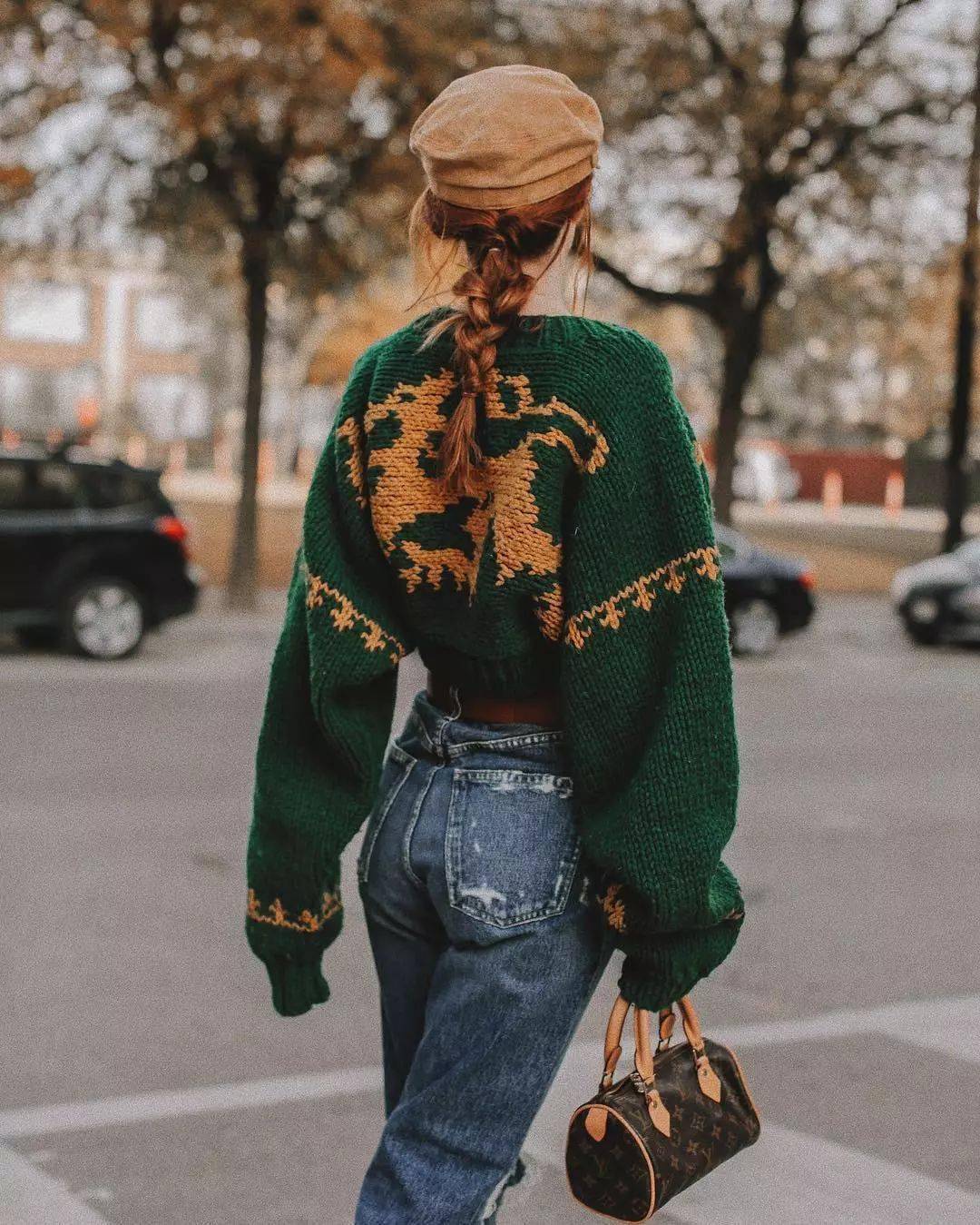 绿色|秋天穿“森林绿”，气质又显白，早穿早美！