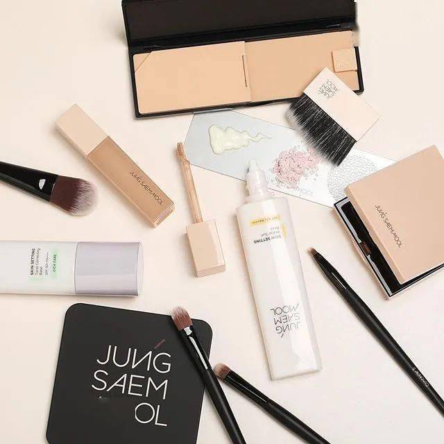 郑瑄茉|BLACKPINK回归造型都是天价？深扒明星化妆师用什么！