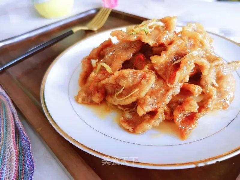 宴请国外宾客的锅包肉,东北名菜～名不虚传.