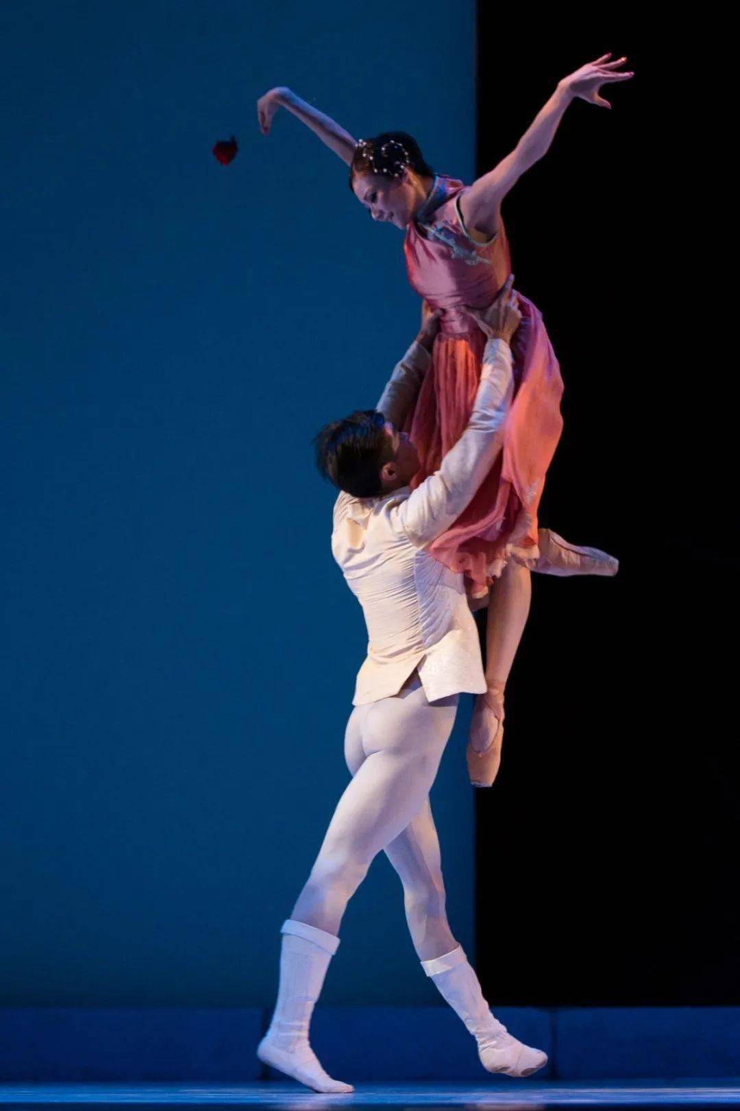 精彩开售苏州芭蕾舞团十年纪念芭蕾舞剧罗密欧与朱丽叶