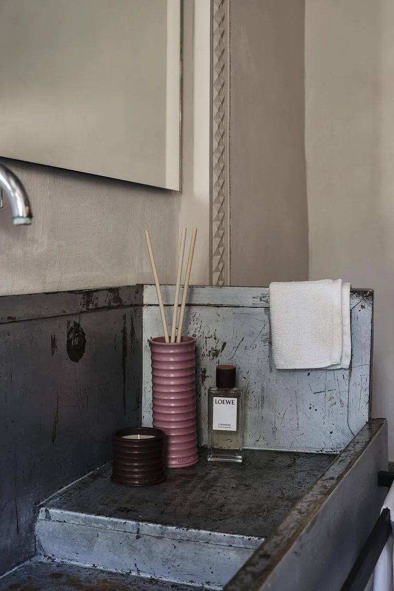 王一|香菜味的新品香水?怕是只有王一博会喜欢....