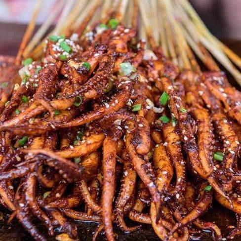 活动|情满中秋，武宣味滋坊总店新一波福利来了！啤酒、烧烤、油茶送送送，约起！喜迎国庆