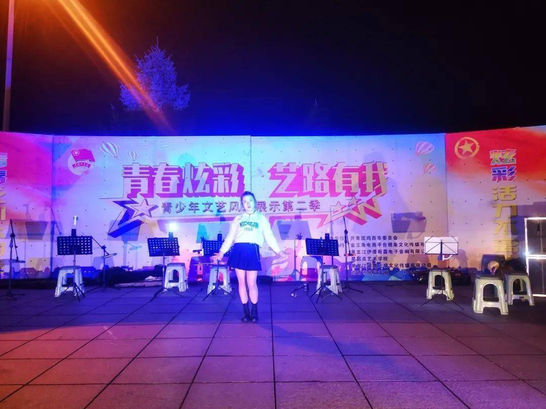 战马奔腾动态曲谱_战马奔腾曲谱(3)