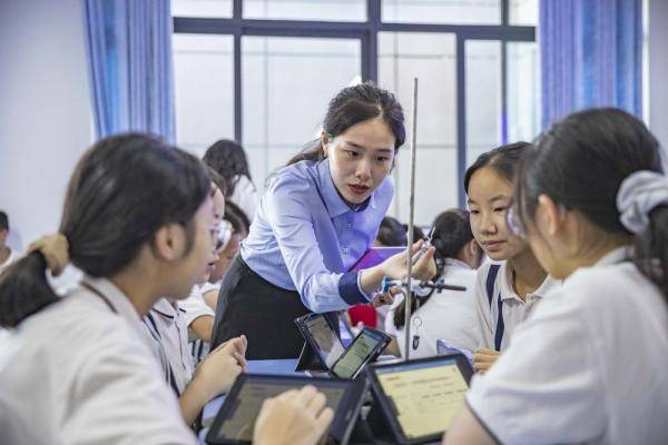 课堂|重庆南岸：智慧教育助力学生课堂成长