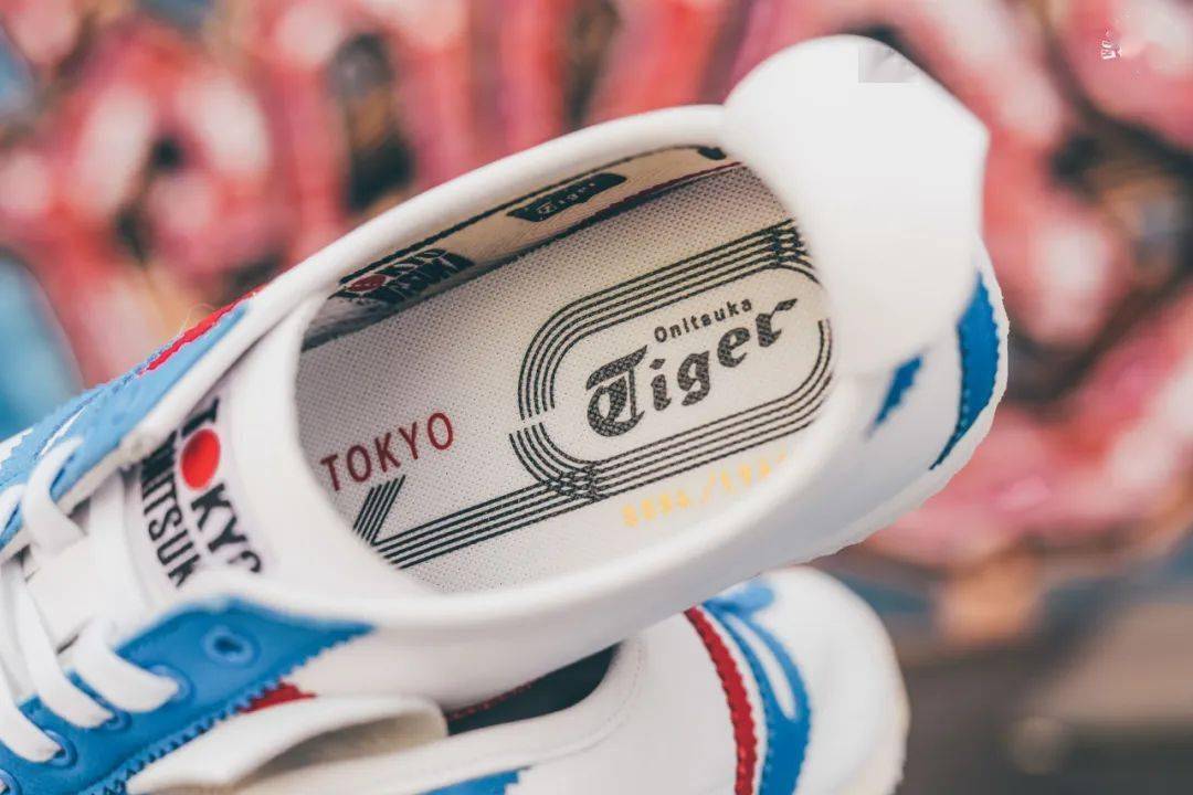 经典|重塑致敬经典，不一直是这个潮流品牌所做的吗？