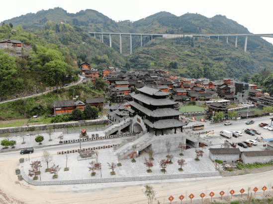 怀化市中方县桐木镇大松坡村