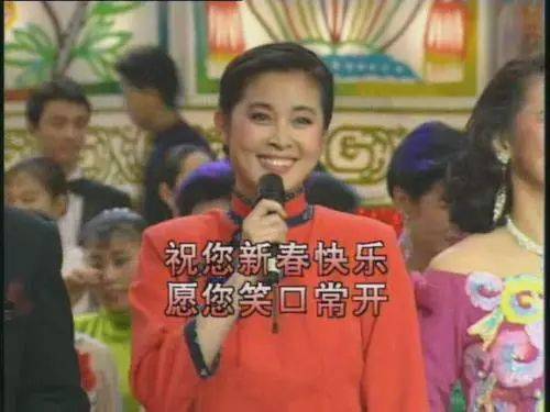 “姐学”传奇(四):六十岁倪萍,以好奇心逆袭
