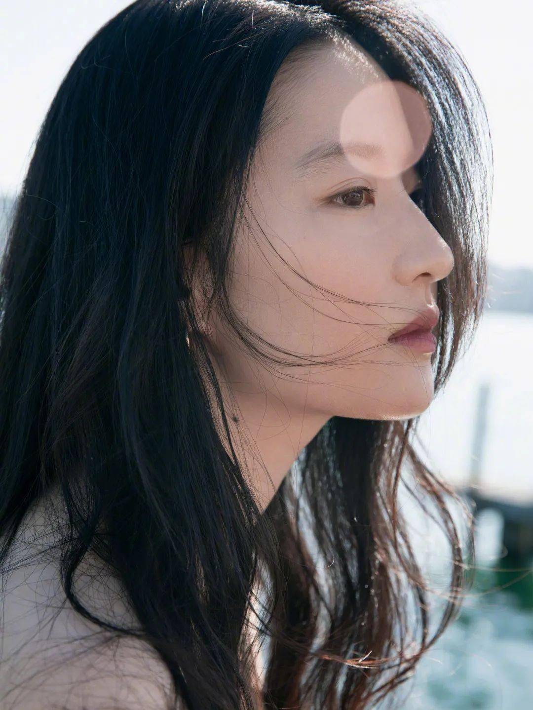 双眼皮|为什么“整容脸”女孩,更受直男欢迎?