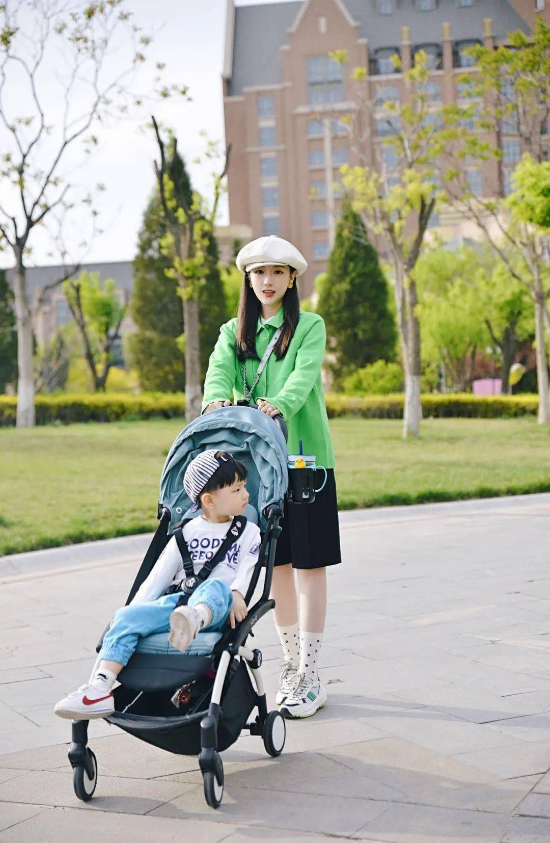 宝宝|时髦辣妈挑战正在进行，参与赢取婴儿车大奖！