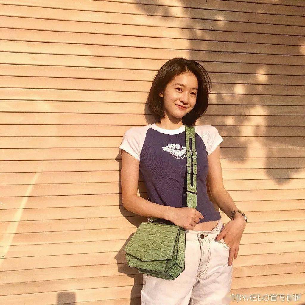 包袋|包包上新合辑,下半年流行的风向标都在这里了!