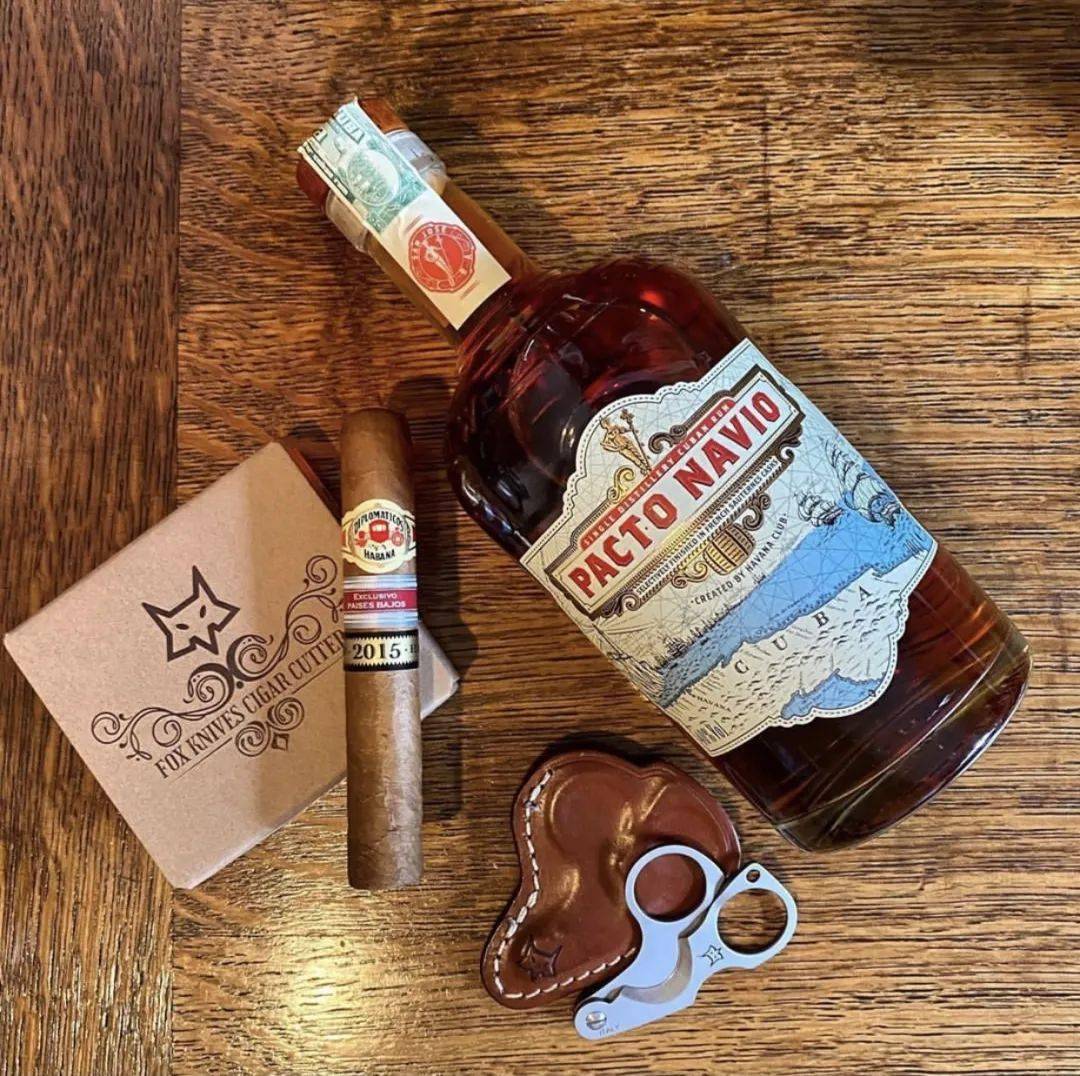 品牌|别再跟着「logo」走了