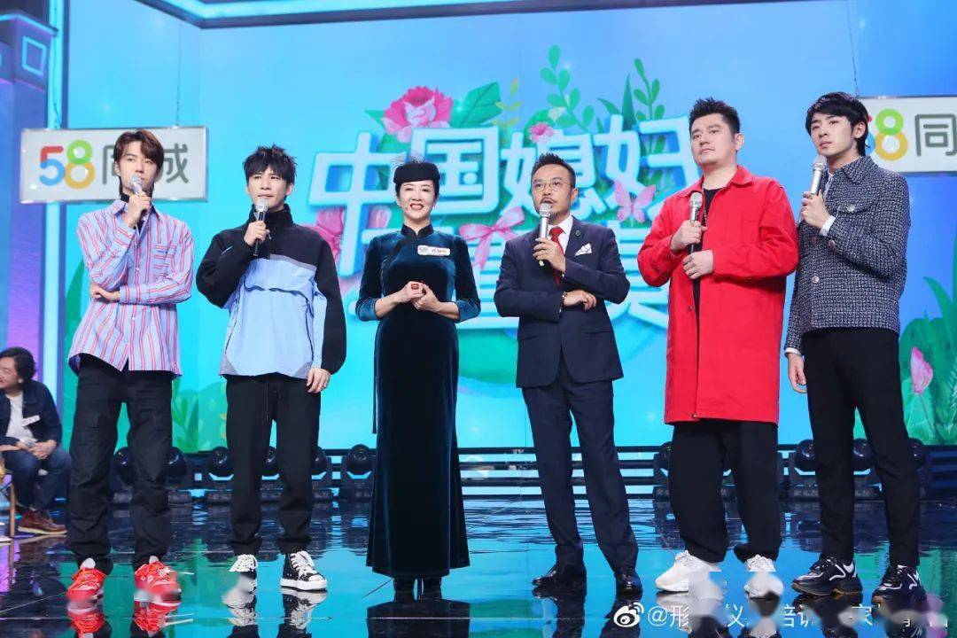 徐峥|37岁穿旗袍秀“完美腰臀比”征服徐峥，让毒舌章子怡赞不绝口：女人最高级的性感，都藏在这一点！