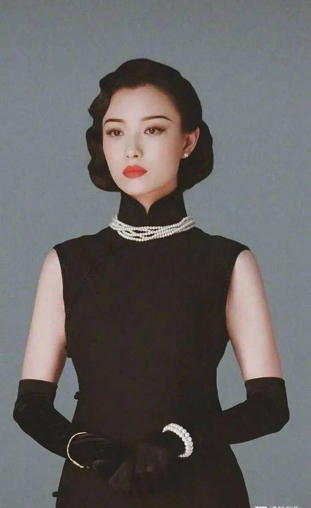 特征|身材有这5个特征，一般穿旗袍都很好看，看看你占了几个？