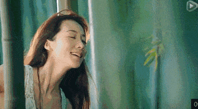 徐峥|37岁穿旗袍秀“完美腰臀比”征服徐峥，让毒舌章子怡赞不绝口：女人最高级的性感，都藏在这一点！