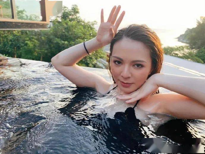 大台|JW挥低一姐做女主？敖嘉年回巢做男一，呢个配搭几新奇？