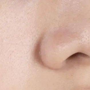 化妆|现在的“换头化妆术”,为啥总能吊打整容+修图?