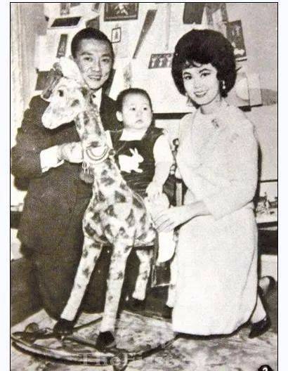 俏黄蓉|“最俏黄蓉”翁美玲为何会自杀？