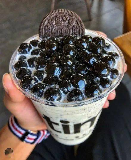 郑俊|何雁诗居然自揭当年小三真相??咁大胆???